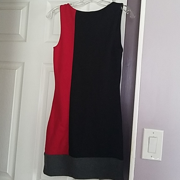 NWT causal dress - Picture 2 of 3